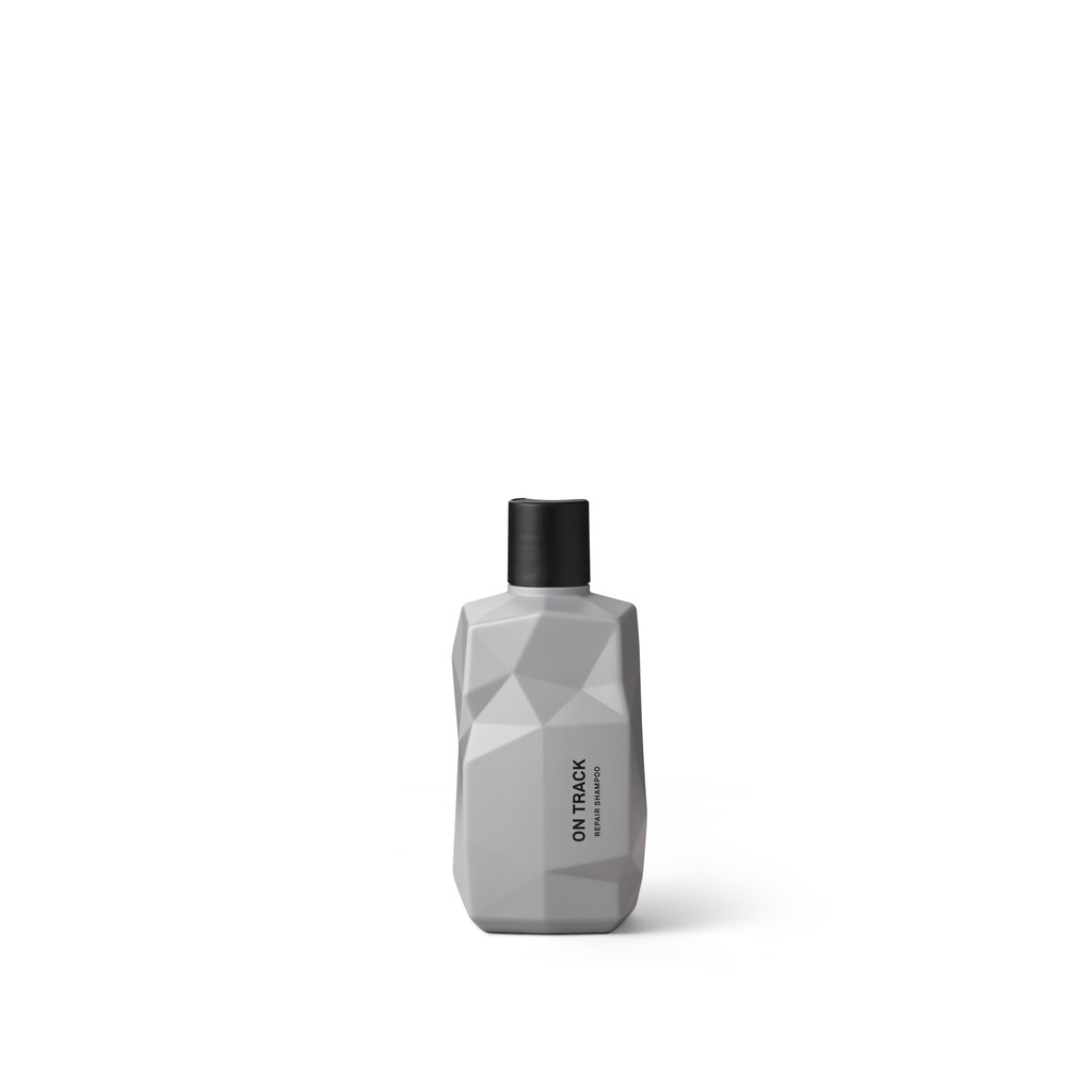 NINE YARDS ON TRACK _ REPAIR SHAMPOO 300ML